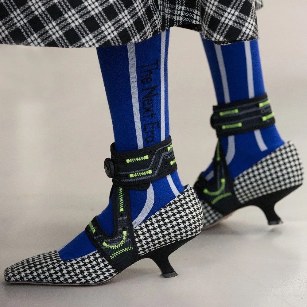 NEW DIOR X ROGER VIVIER 62-66 Black and White Houndstooth Strap Heel IT38
